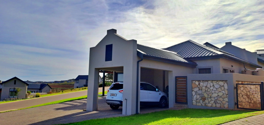 3 Bedroom Property for Sale in Hartland Lifestyle Estate Western Cape